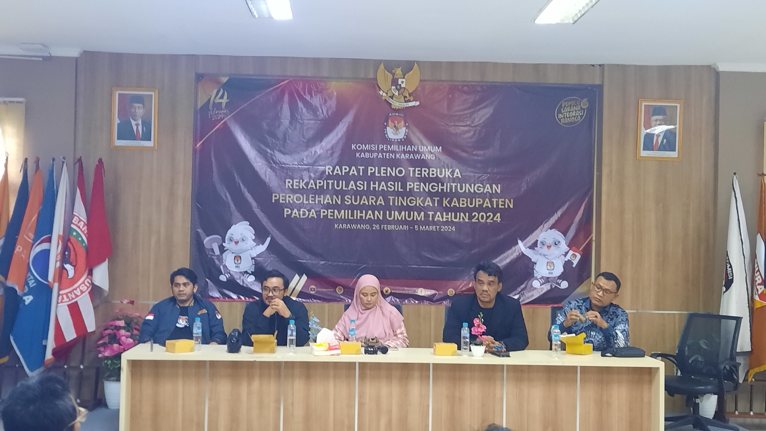 KPU Karawang Rampungkan Pleno Rekapitulasi Penghitungan Suara Pemilu 2024