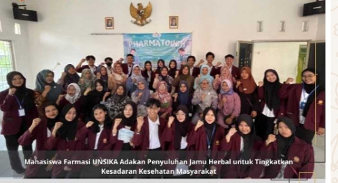 Mahasiswa Farmasi UNSIKA Gelar, Penyuluhan Jamu Herbal untuk Tingkatkan Kesadaran Kesehatan Masyarakat*