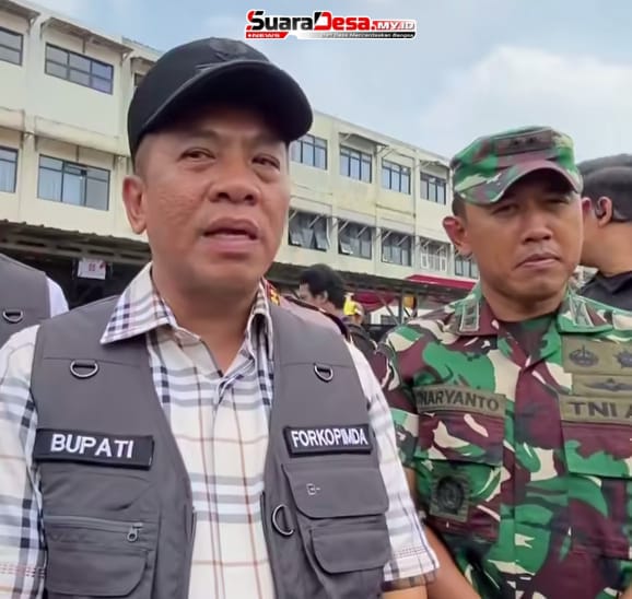 Bupati Karawang Tinjau Langsung Pelaksanaan Pilkades Serentak Berbasis Digital